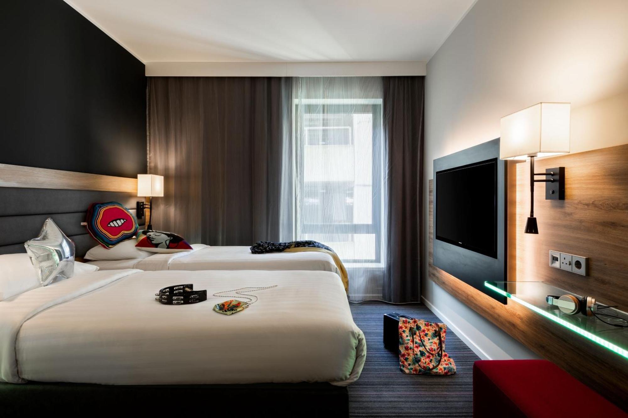 Moxy Glasgow Sec Exteriör bild